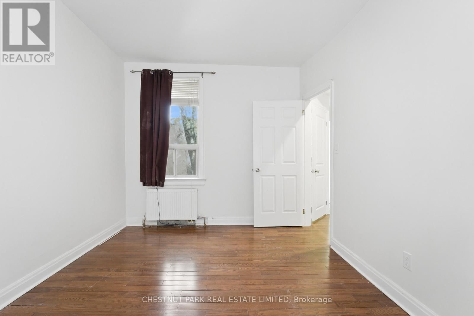 41 RONCESVALLES AVENUE Image 11