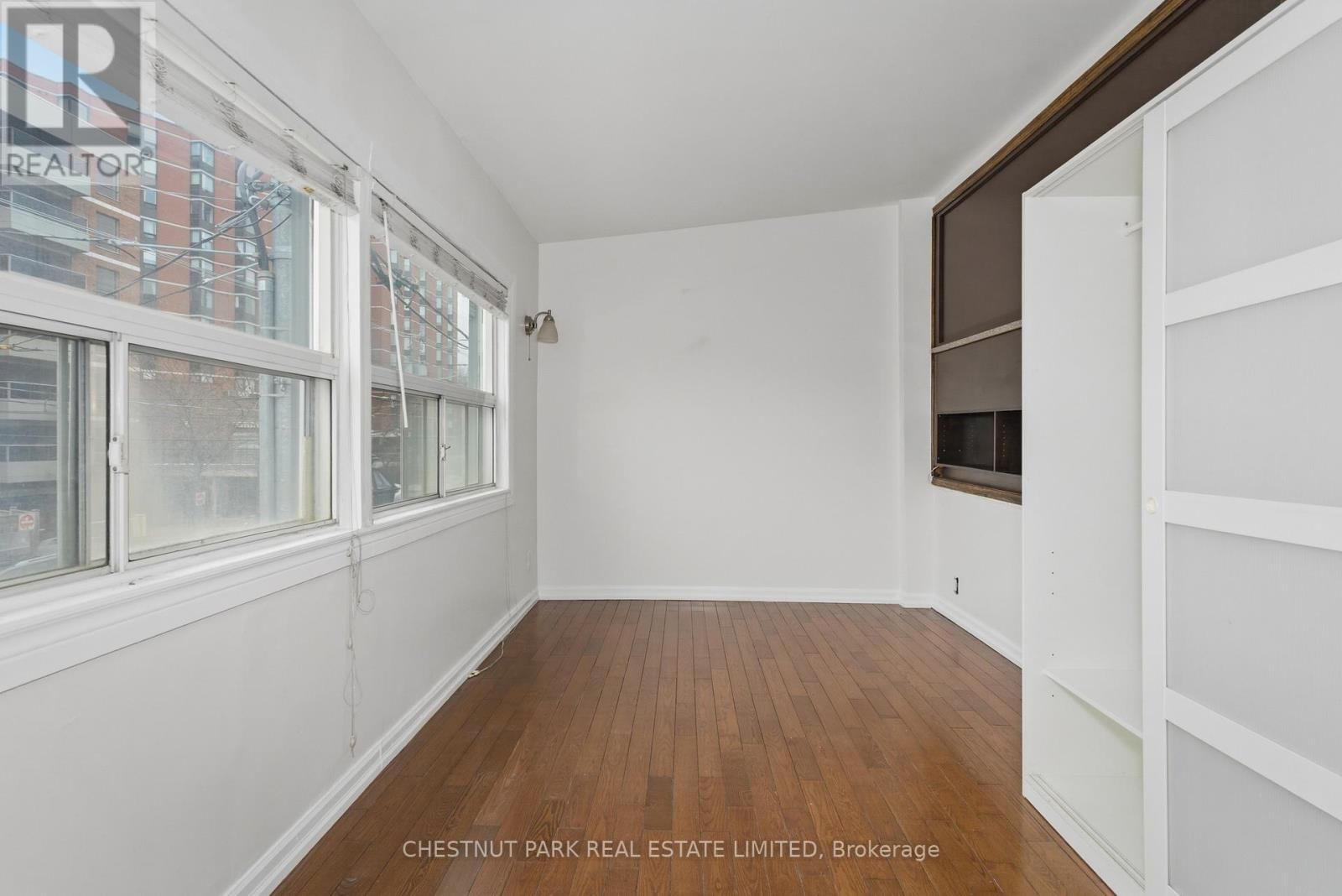 41 RONCESVALLES AVENUE Image 19