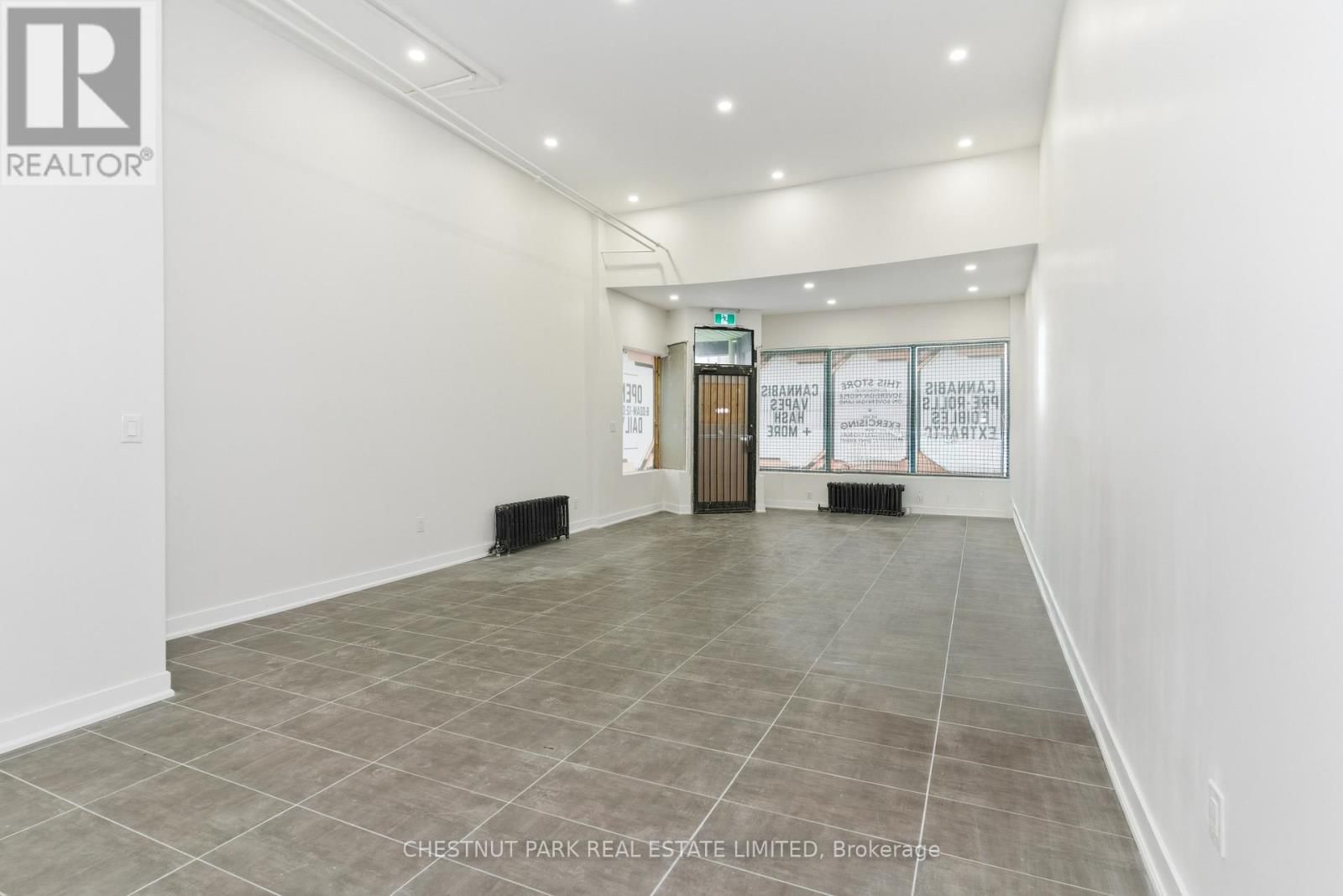 41 RONCESVALLES AVENUE Image 4