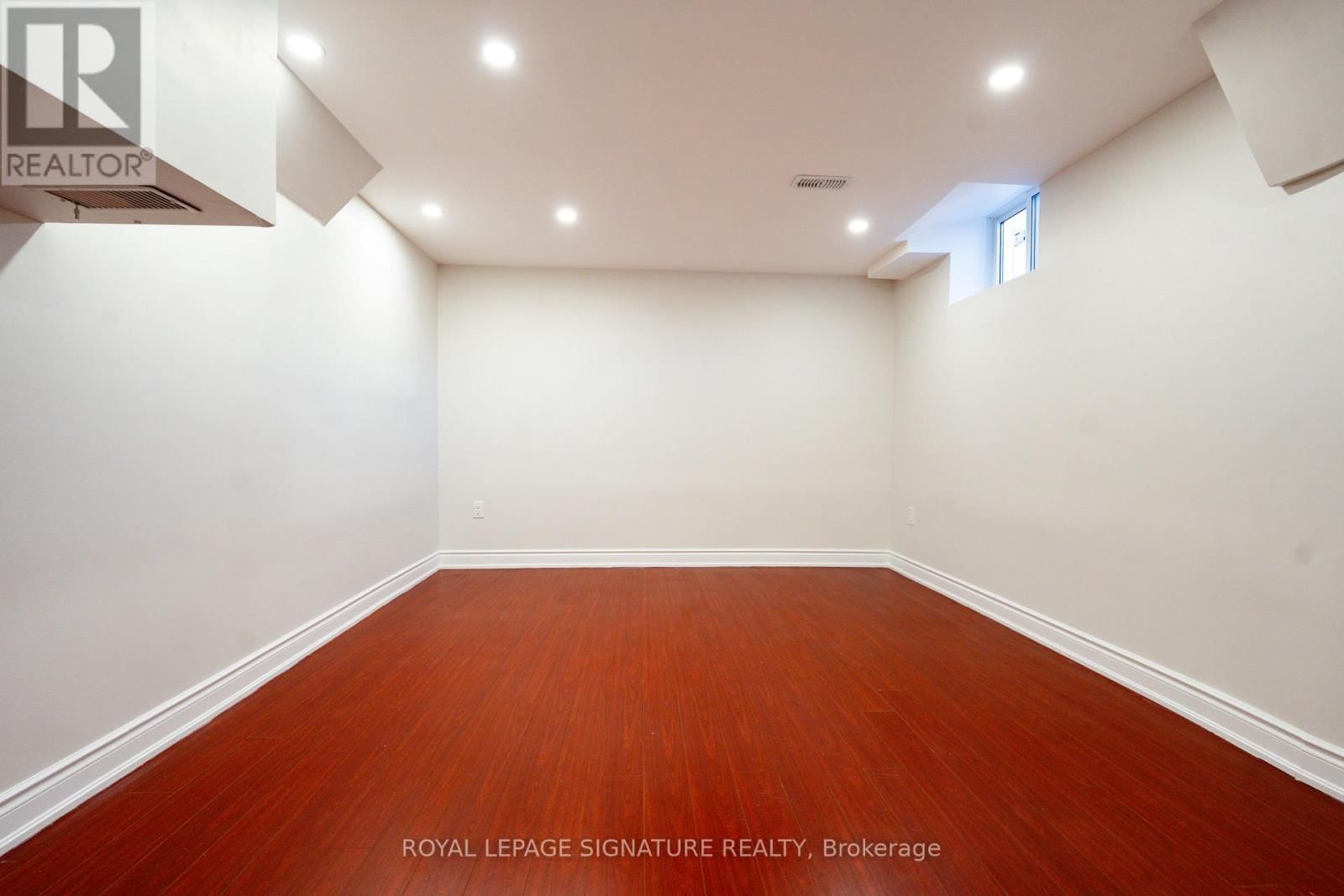 BSMT - 3163 GALBRAITH DRIVE Image 11