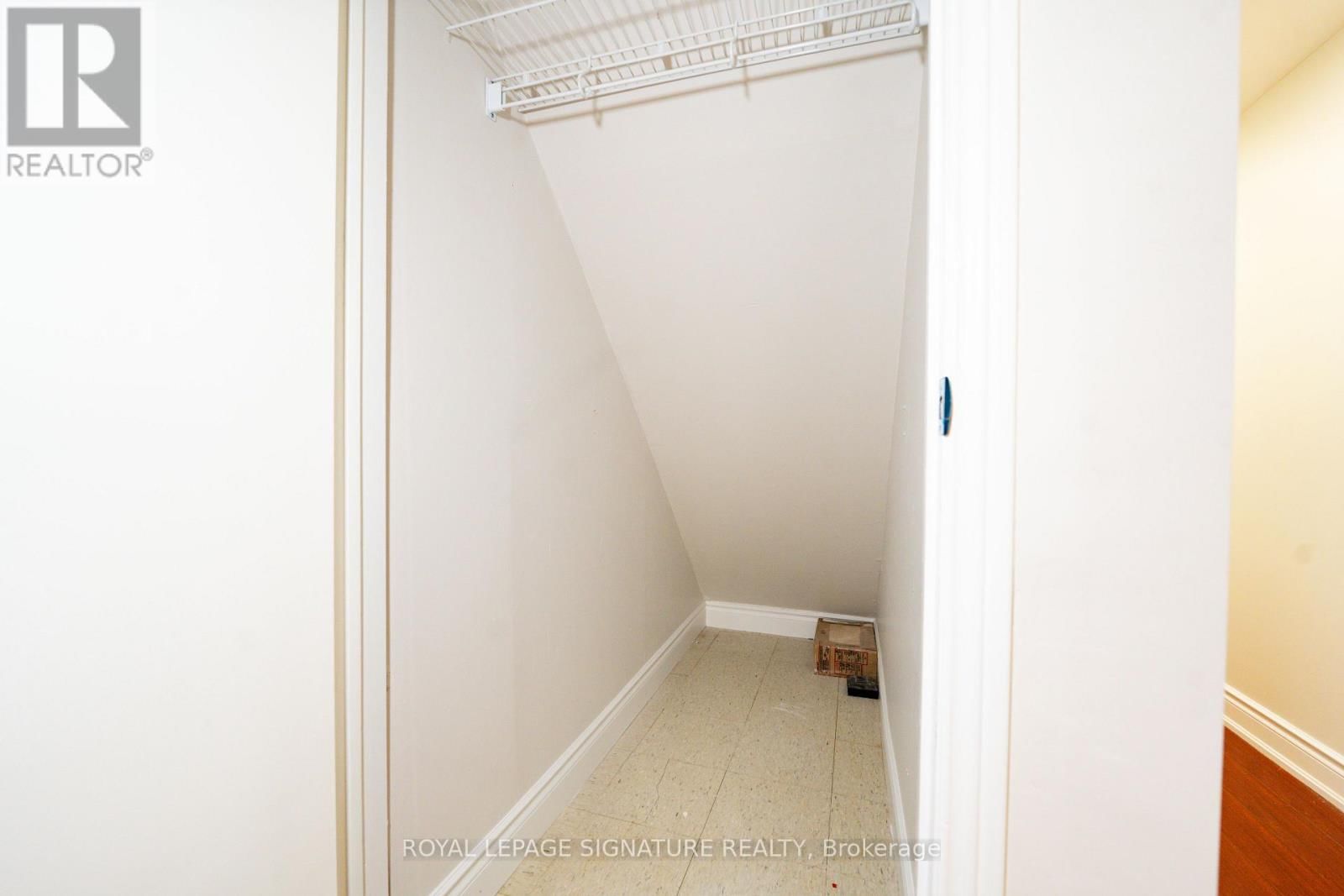 BSMT - 3163 GALBRAITH DRIVE Image 17