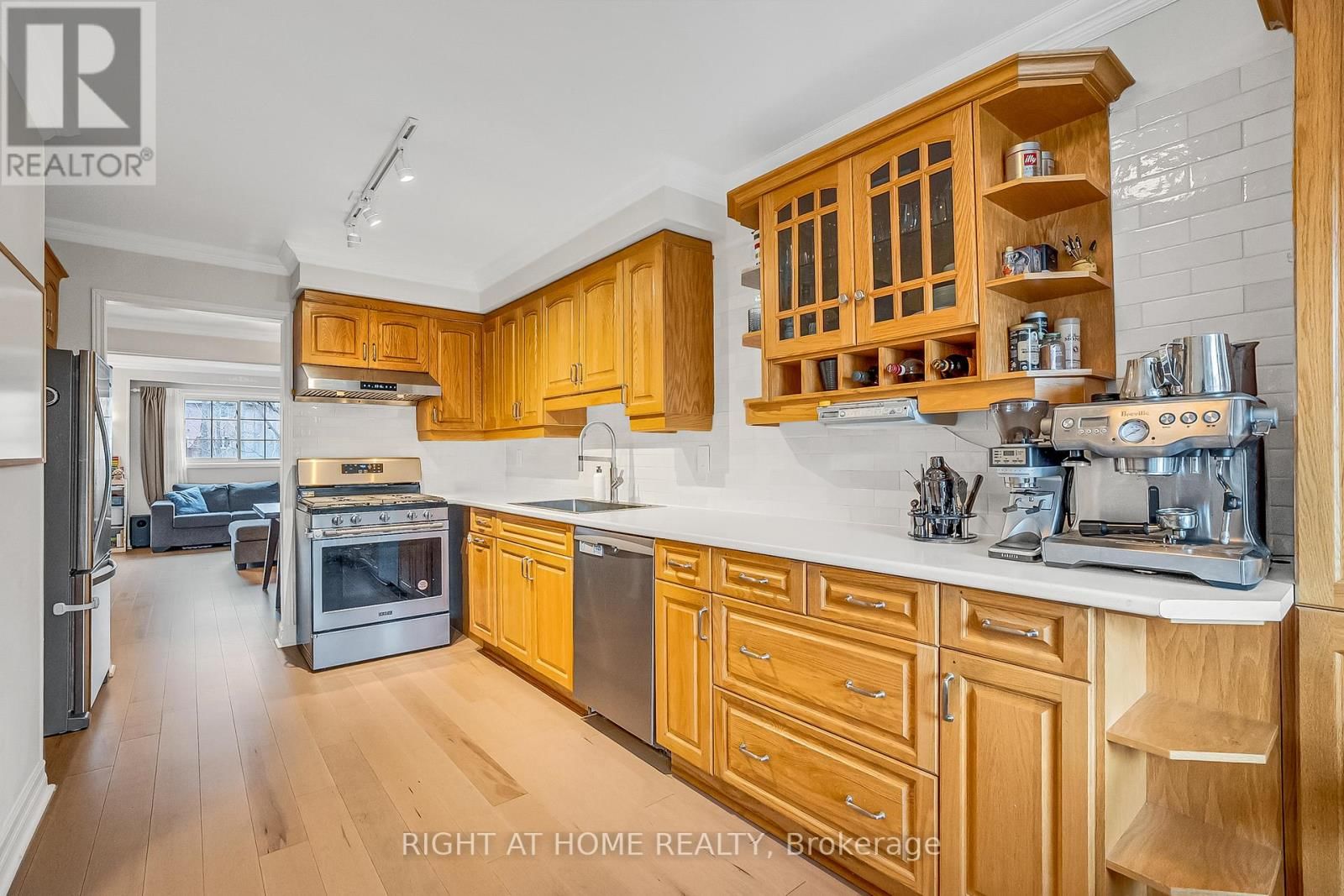 Upper - 1205 SHAGBARK CRESCENT Image 18