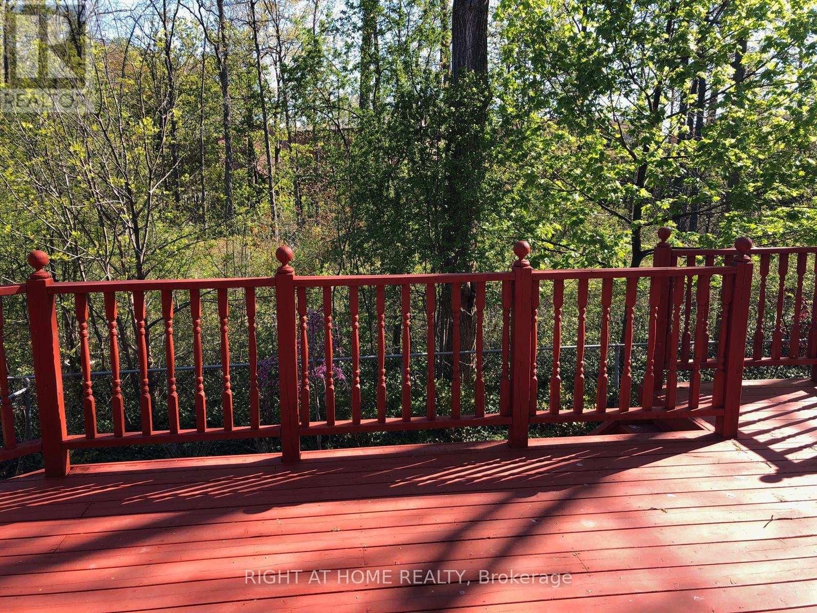 Upper - 1205 SHAGBARK CRESCENT Image 44