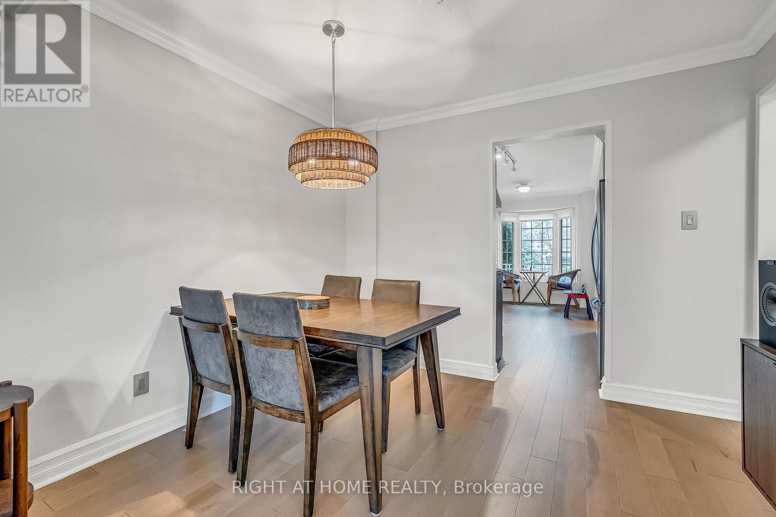 1205 SHAGBARK CRESCENT Image 11