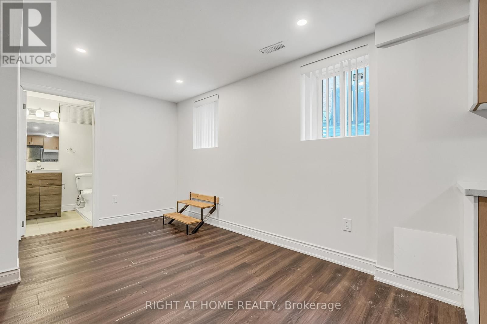 1205 SHAGBARK CRESCENT Image 38