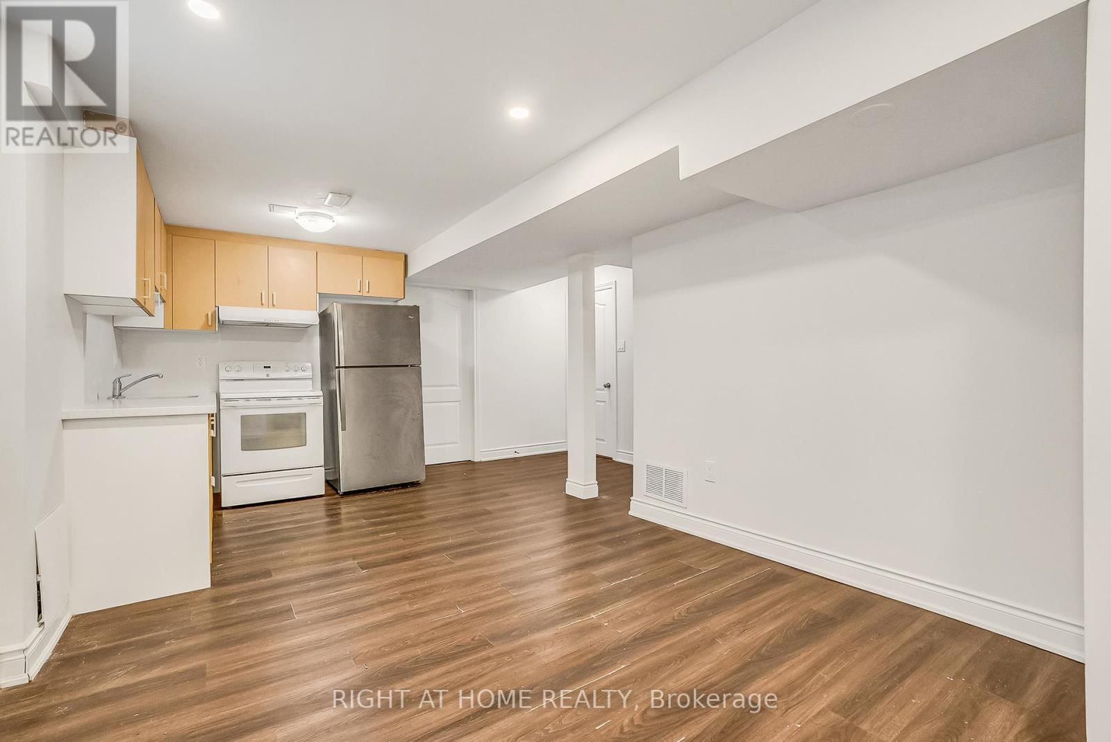 1205 SHAGBARK CRESCENT Image 39