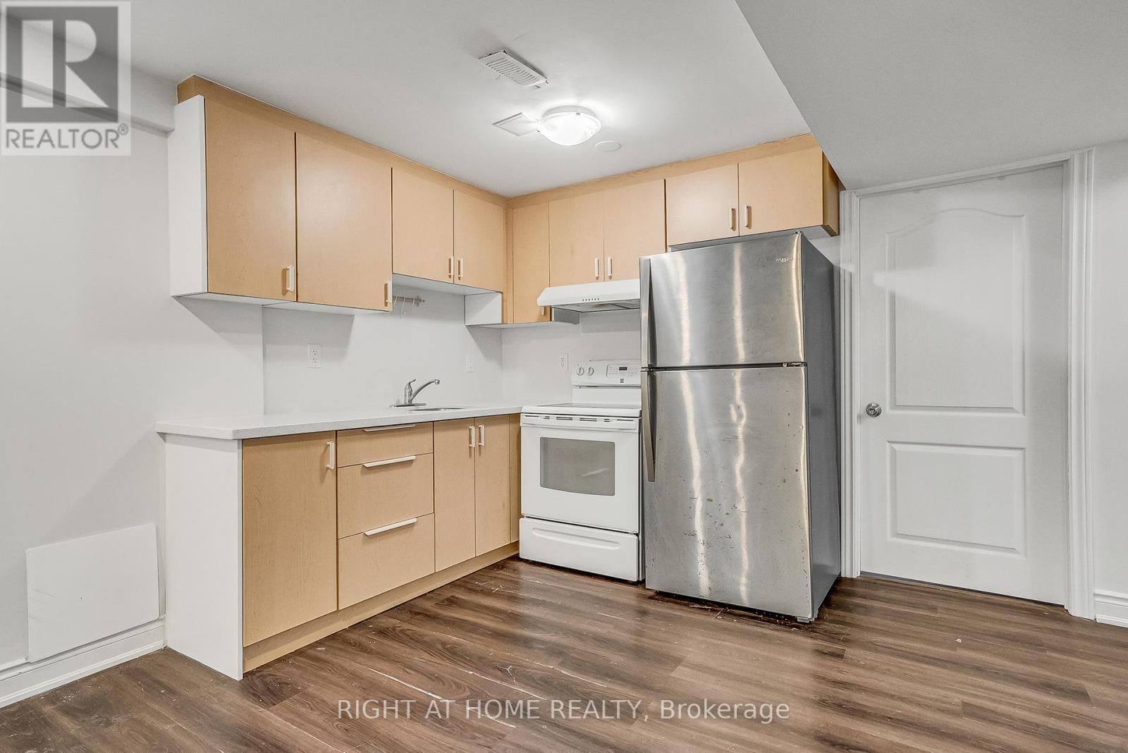 1205 SHAGBARK CRESCENT Image 40