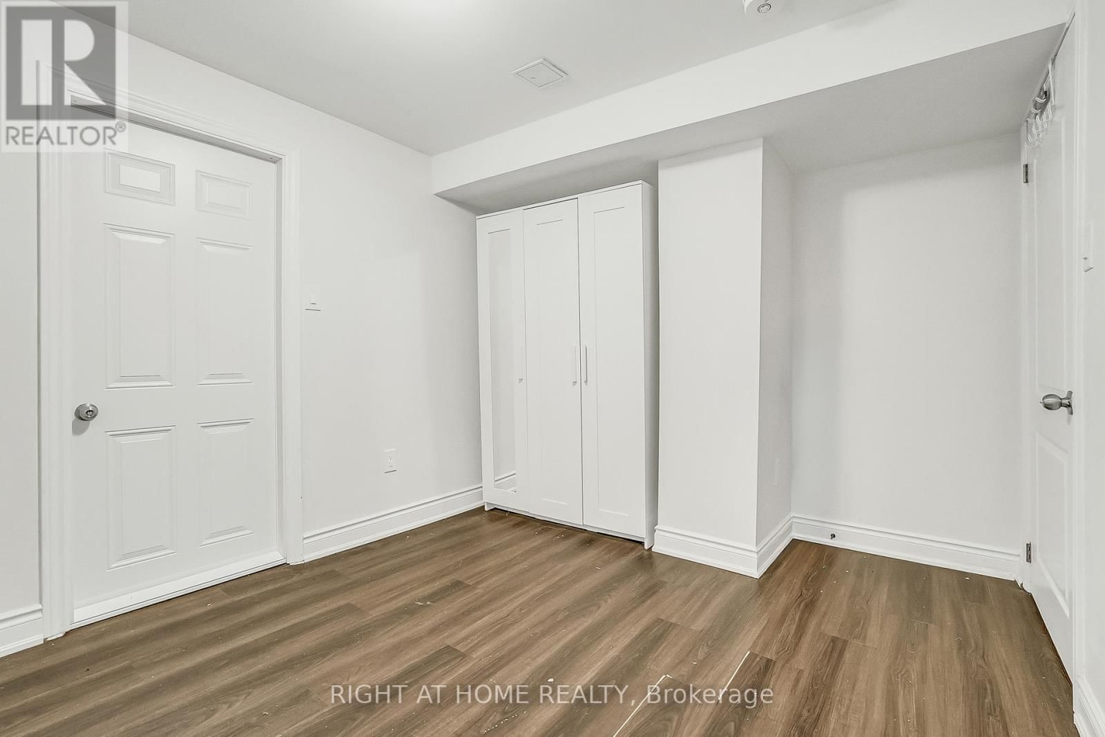 1205 SHAGBARK CRESCENT Image 43