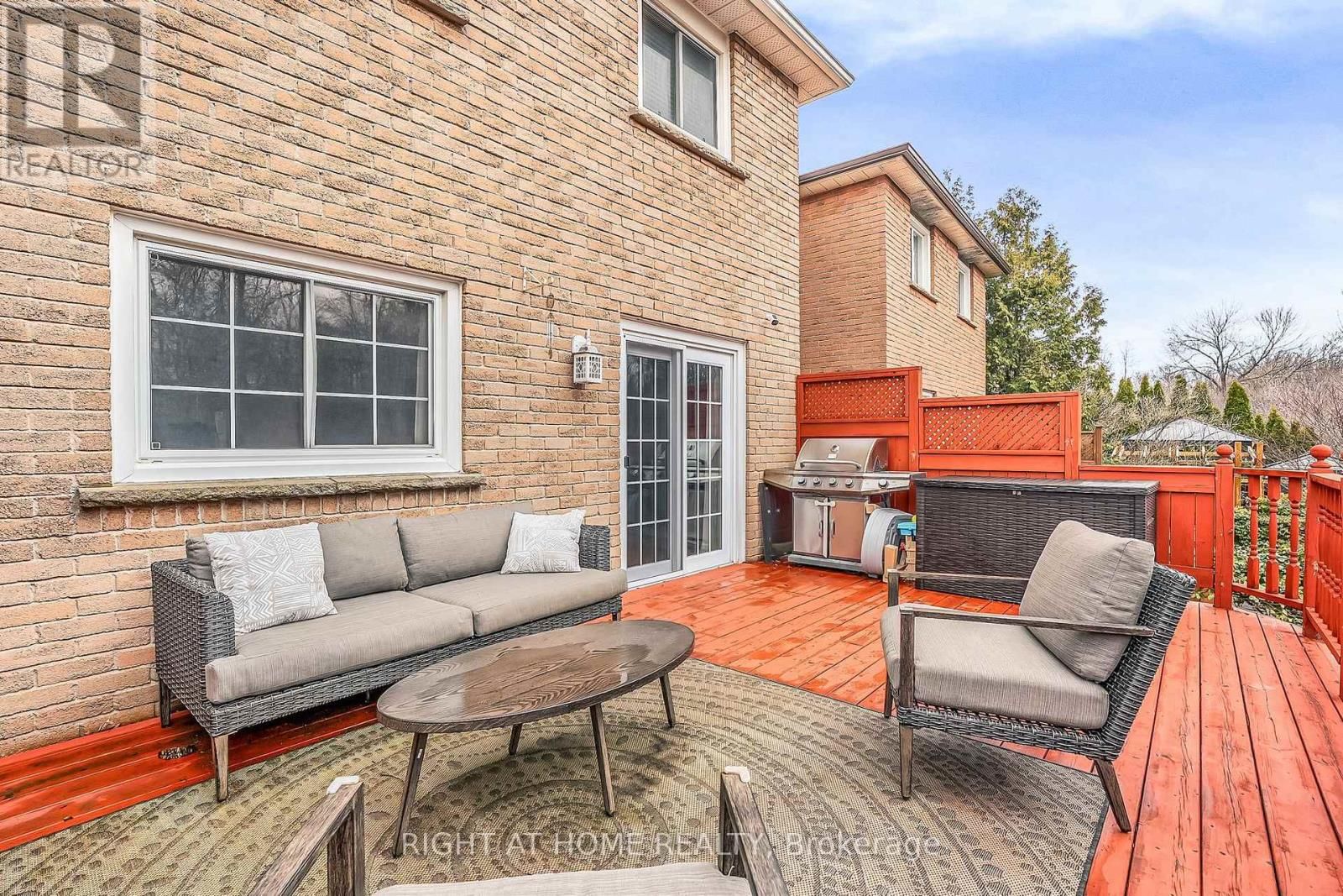 1205 SHAGBARK CRESCENT Image 46