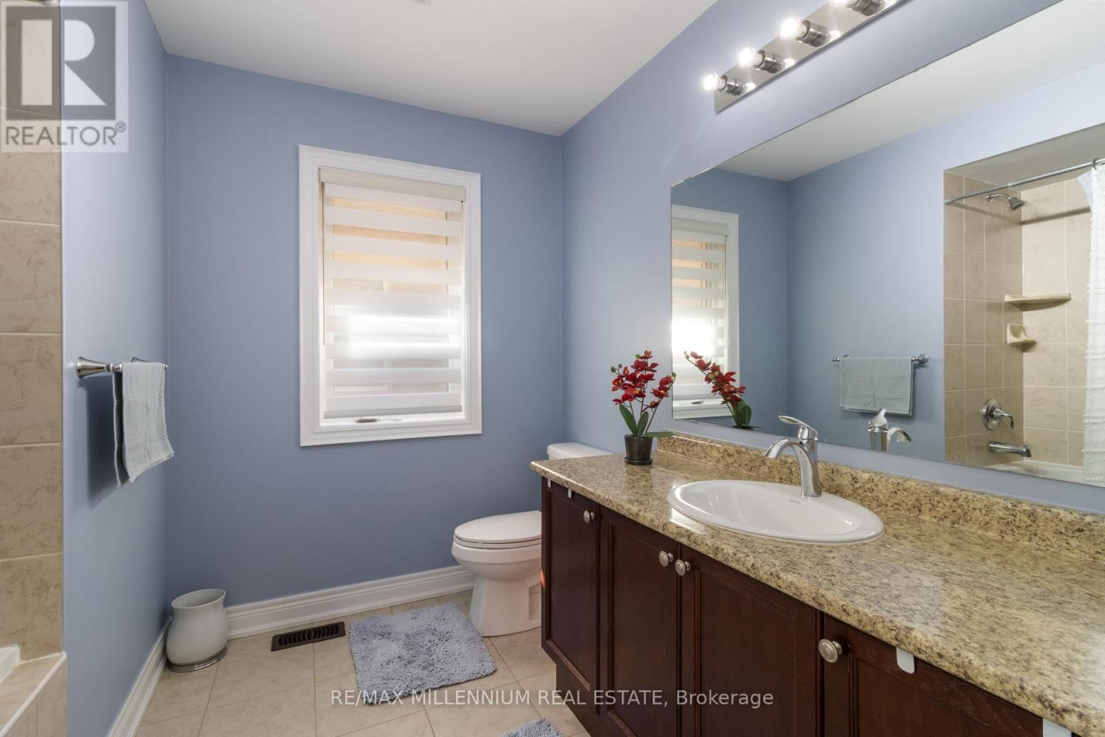 6 TRENTONIAN STREET Image 41