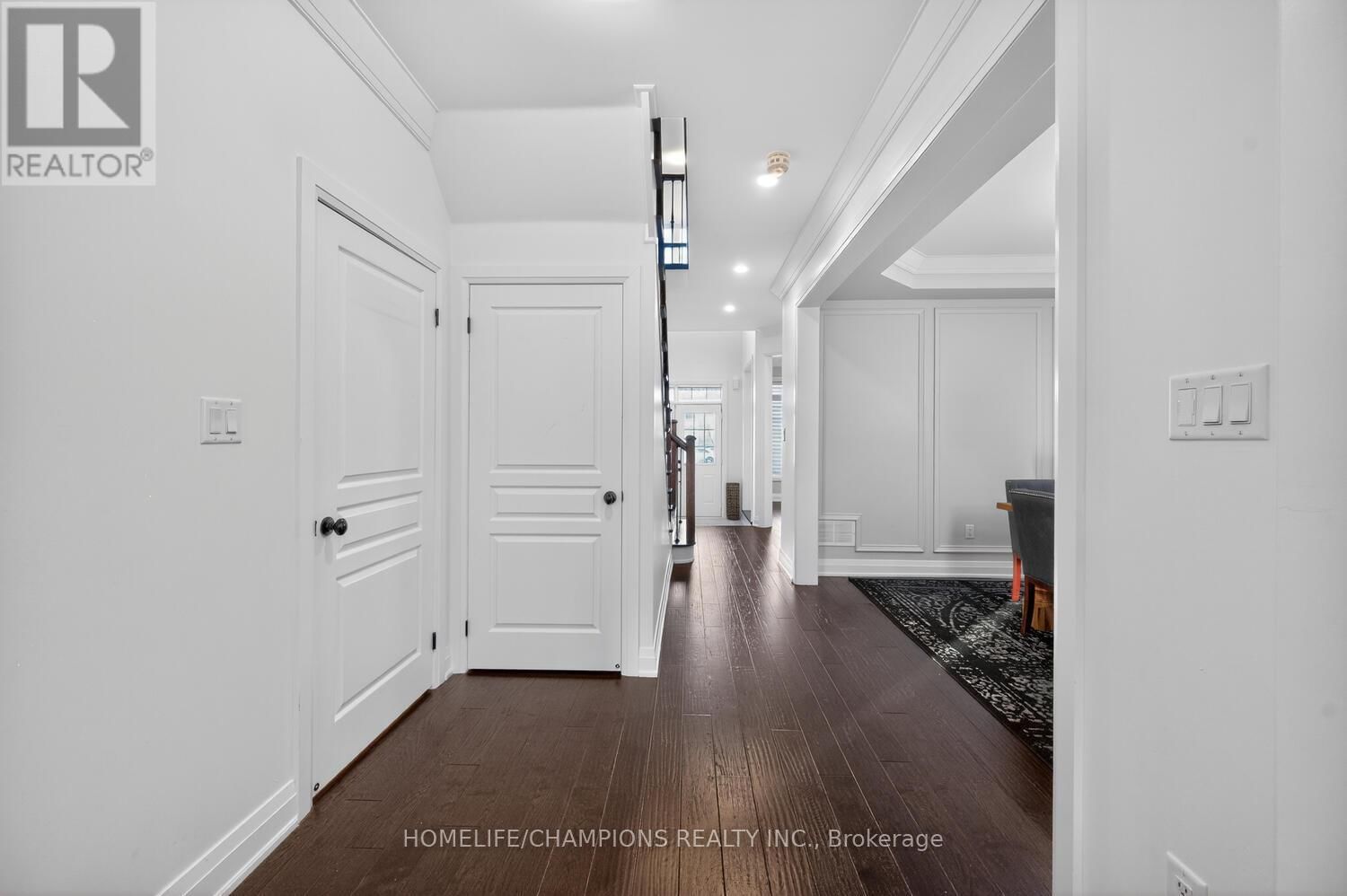 36 TRURO CIRCLE Image 13