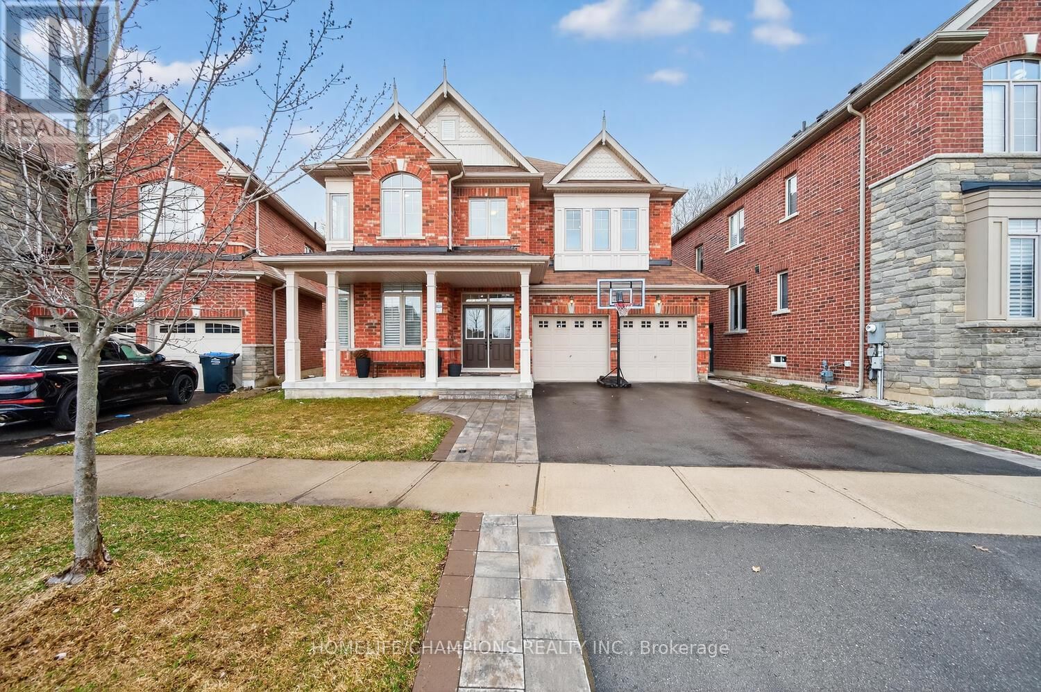 36 TRURO CIRCLE Image 2