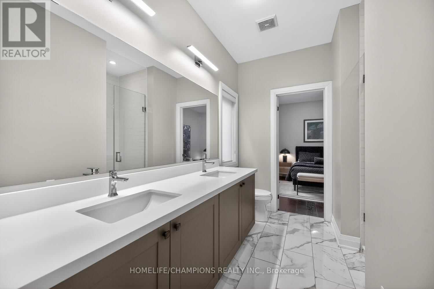 36 TRURO CIRCLE Image 33