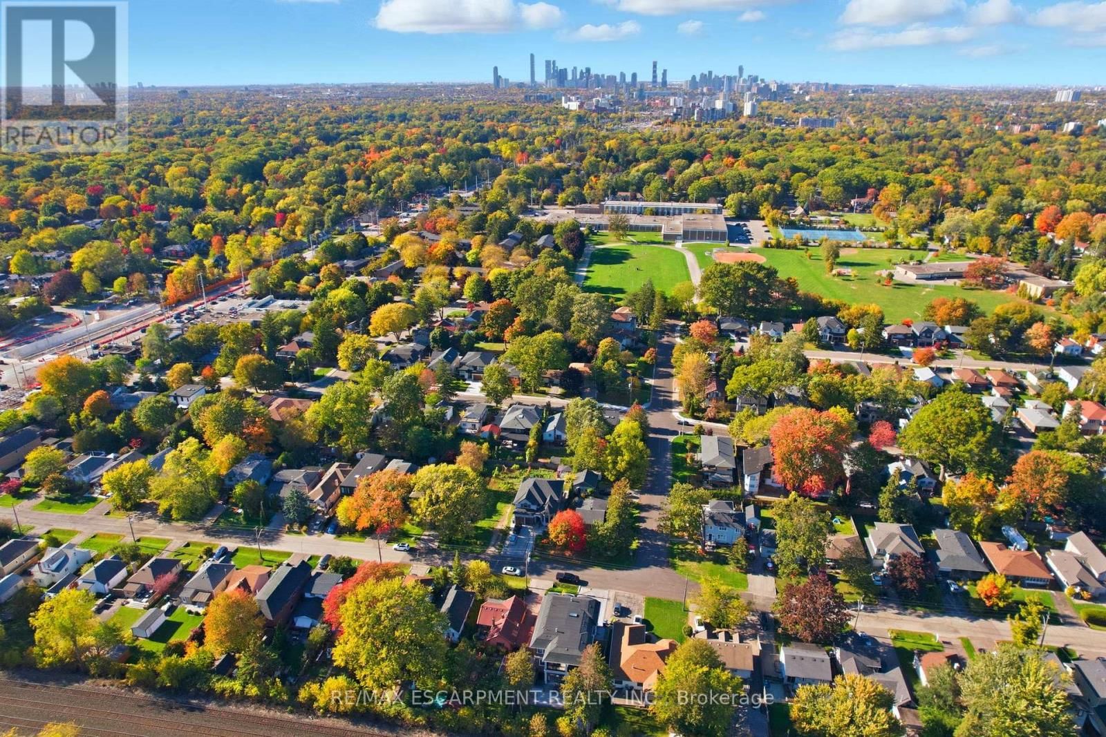 75 TROY STREET Image 19