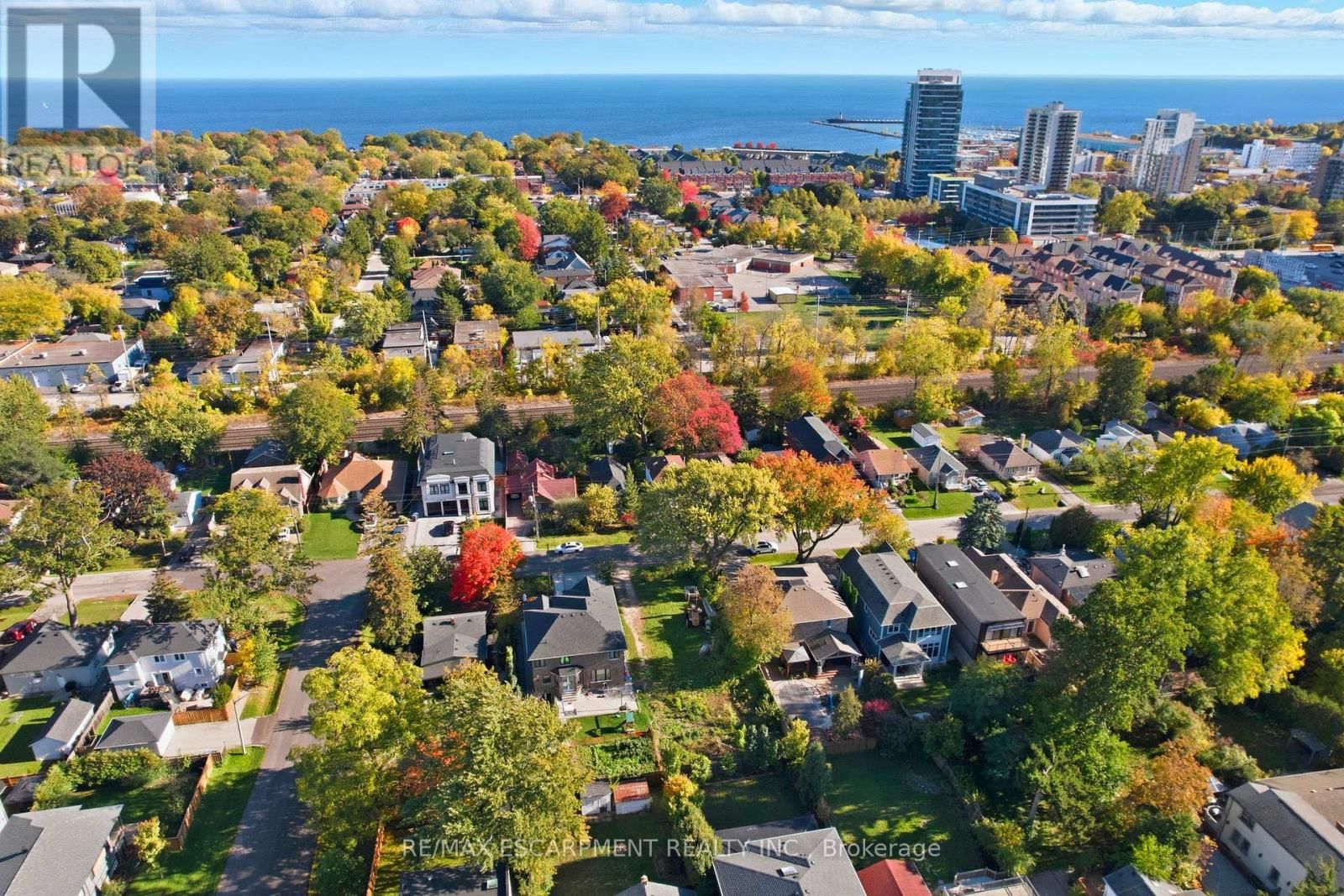 75 TROY STREET Image 23