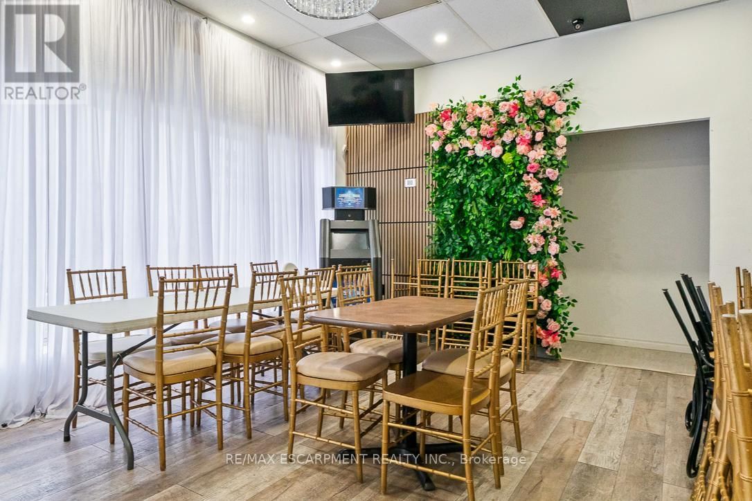 8 - 833 WESTLOCK ROAD Image 4