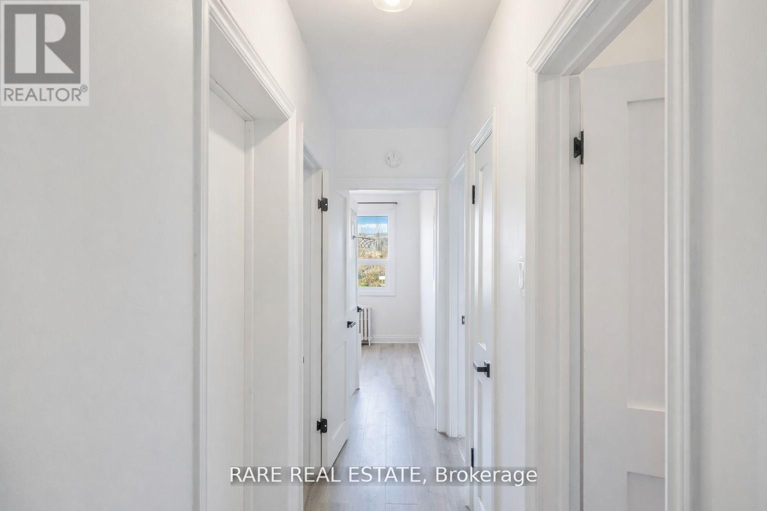 2 - 352 HOPEWELL AVENUE Image 12