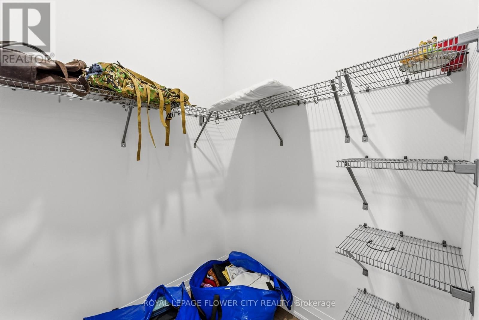 13 PEAREN HEIGHTS Image 34