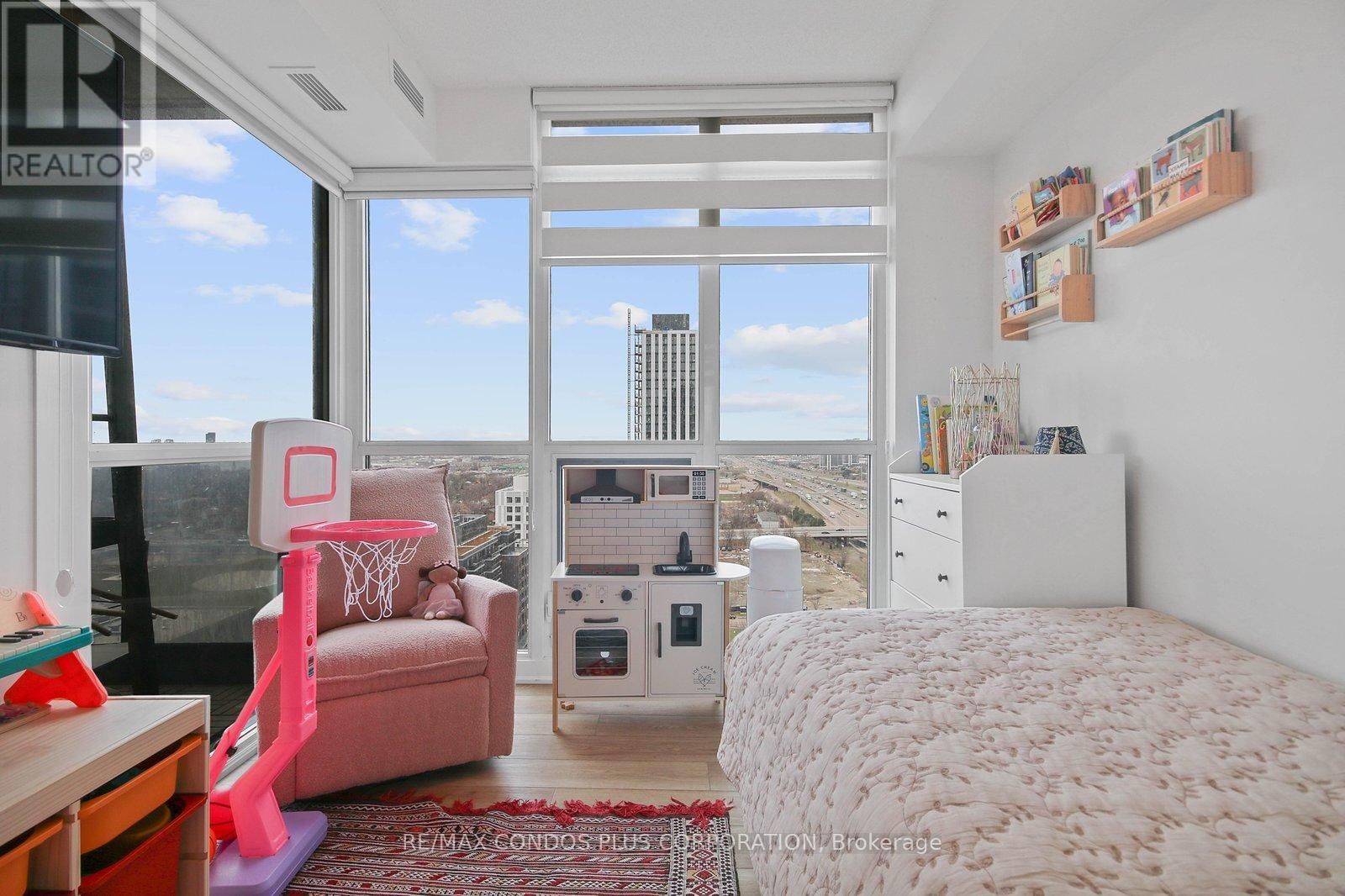 1802 - 9 VALHALLA INN ROAD Image 25