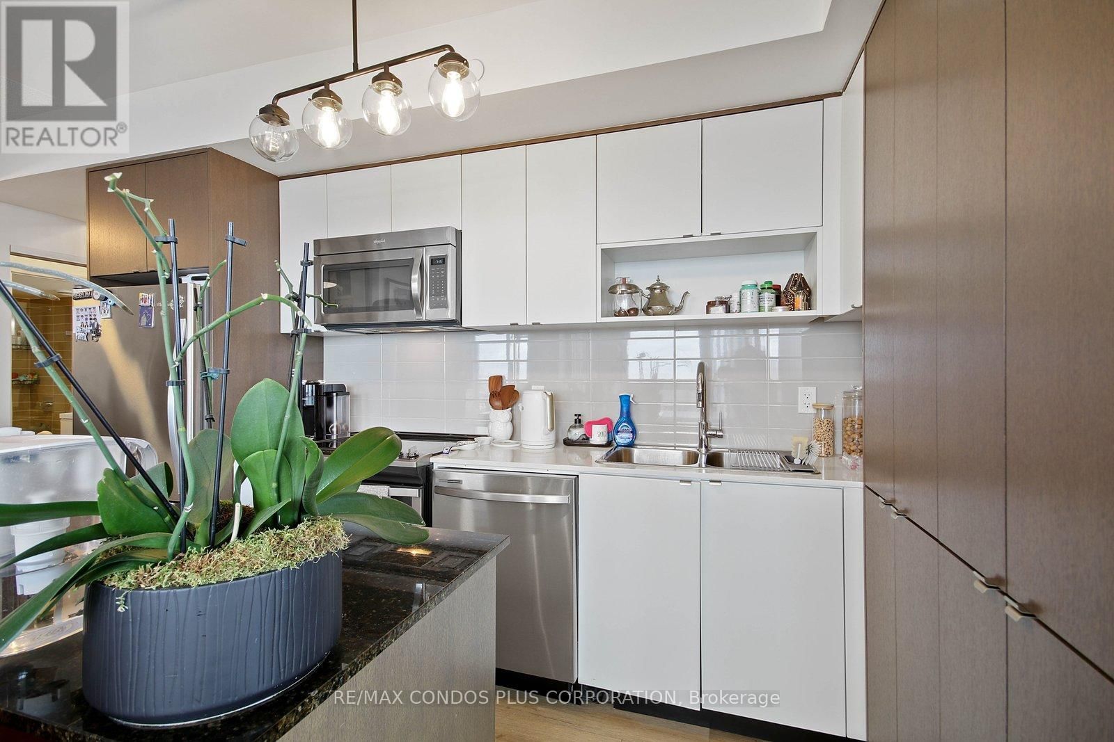 1802 - 9 VALHALLA INN ROAD Image 8