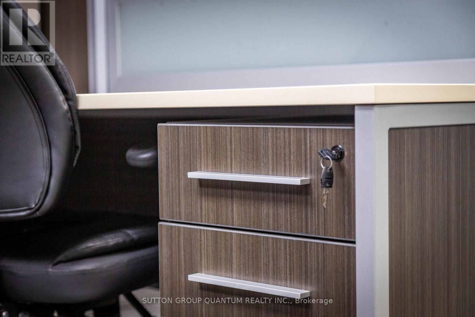 19 - 5100 SOUTH SERVICE ROAD Image 16