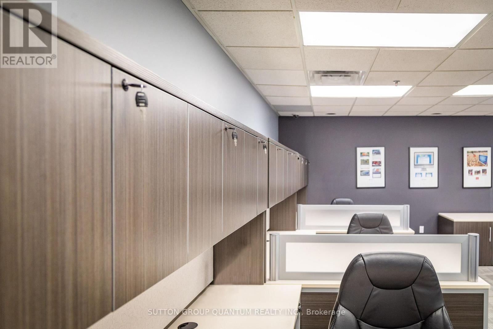 19 - 5100 SOUTH SERVICE ROAD Image 18