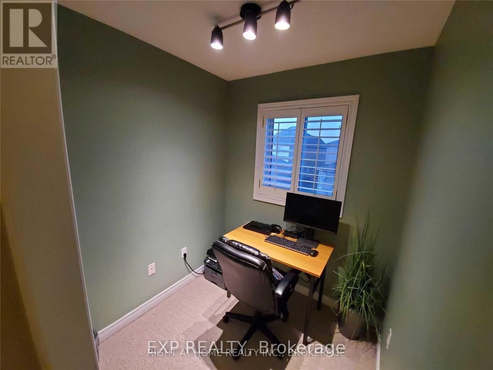 69 FALLSTAR(UPPER ONLY) CRESCENT Image 12