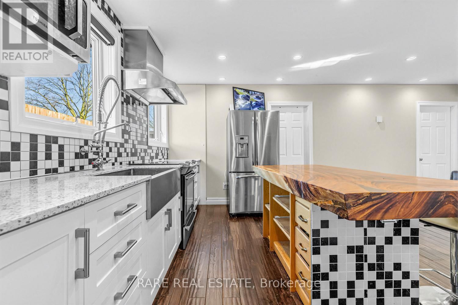 69 FLETCHERDON CRESCENT Image 11