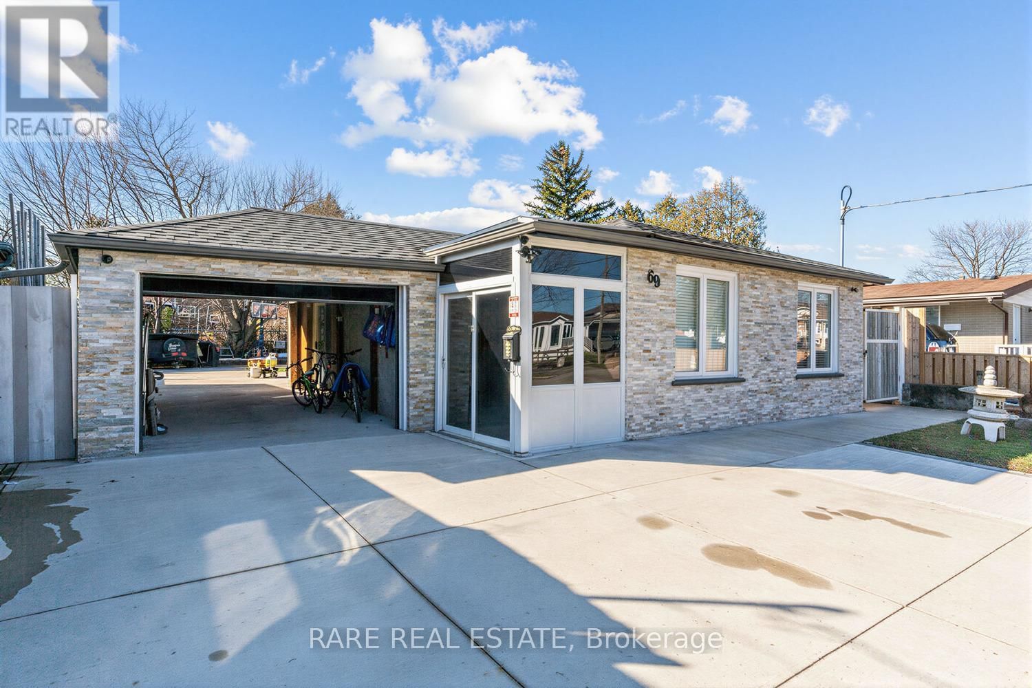 69 FLETCHERDON CRESCENT Image 4