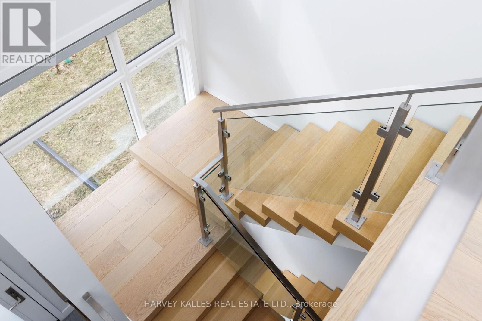 43 BALLACAINE DRIVE Image 28