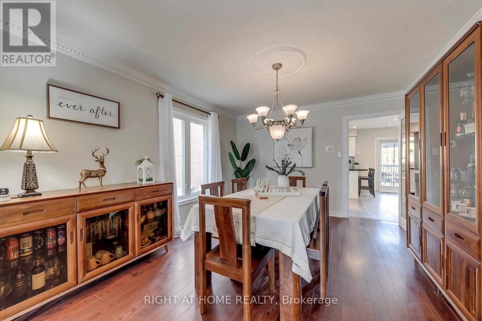 1403 BAYSHIRE DRIVE Image 10