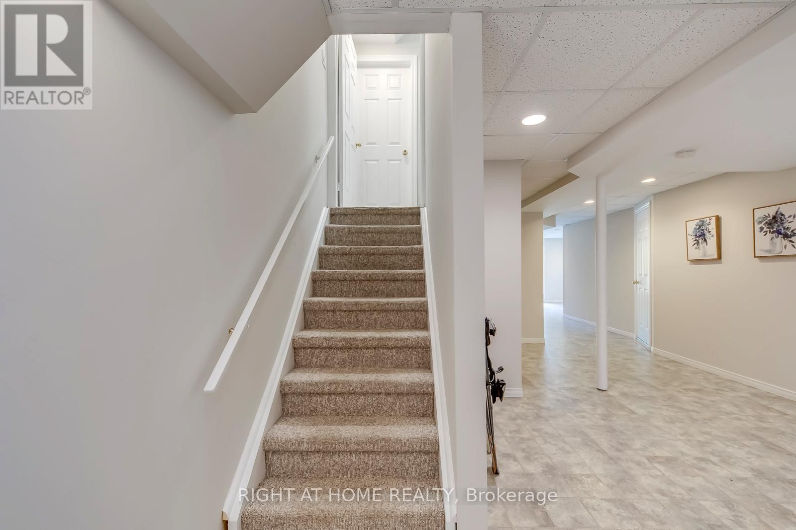 1403 BAYSHIRE DRIVE Image 37