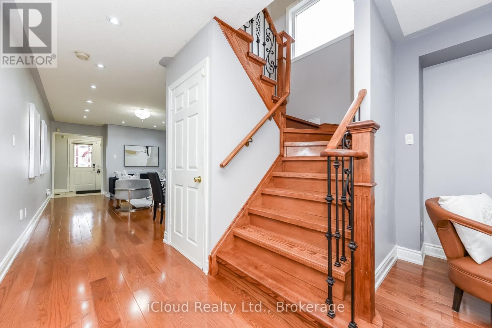 5922 DELLE DONNE DRIVE Image 4