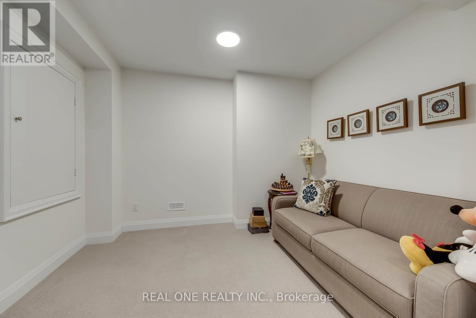 1103 JOHN LAIRD CIRCLE Image 46