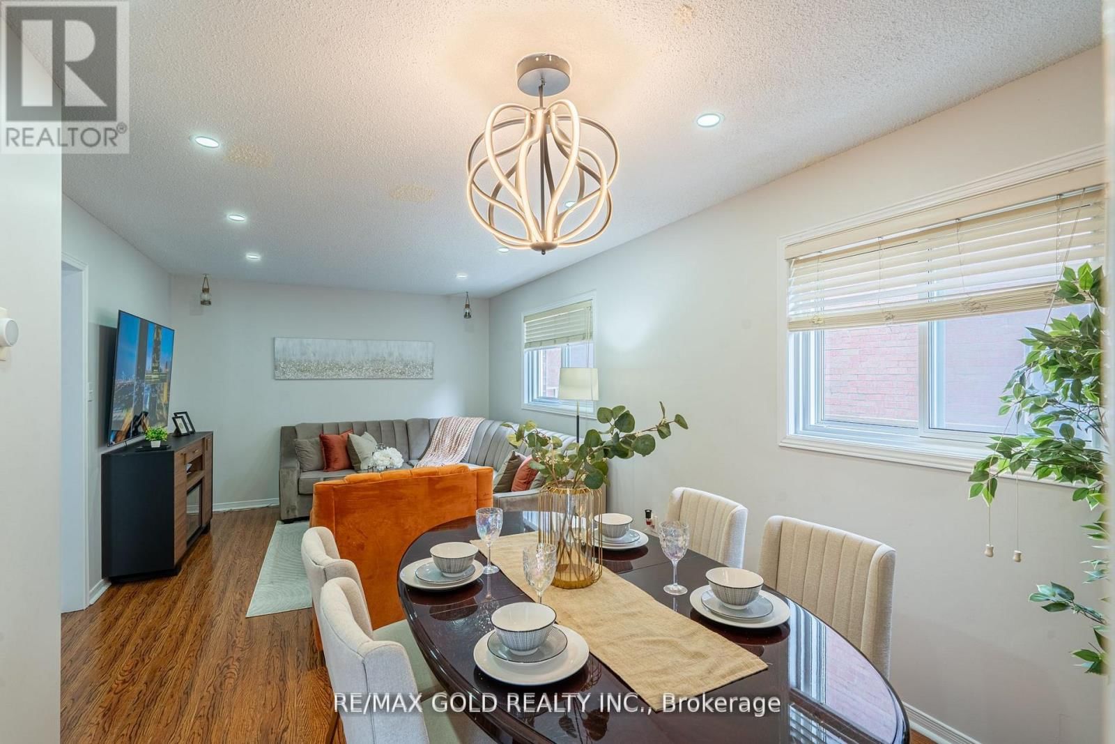 94 BIGHORN CRESCENT Image 6