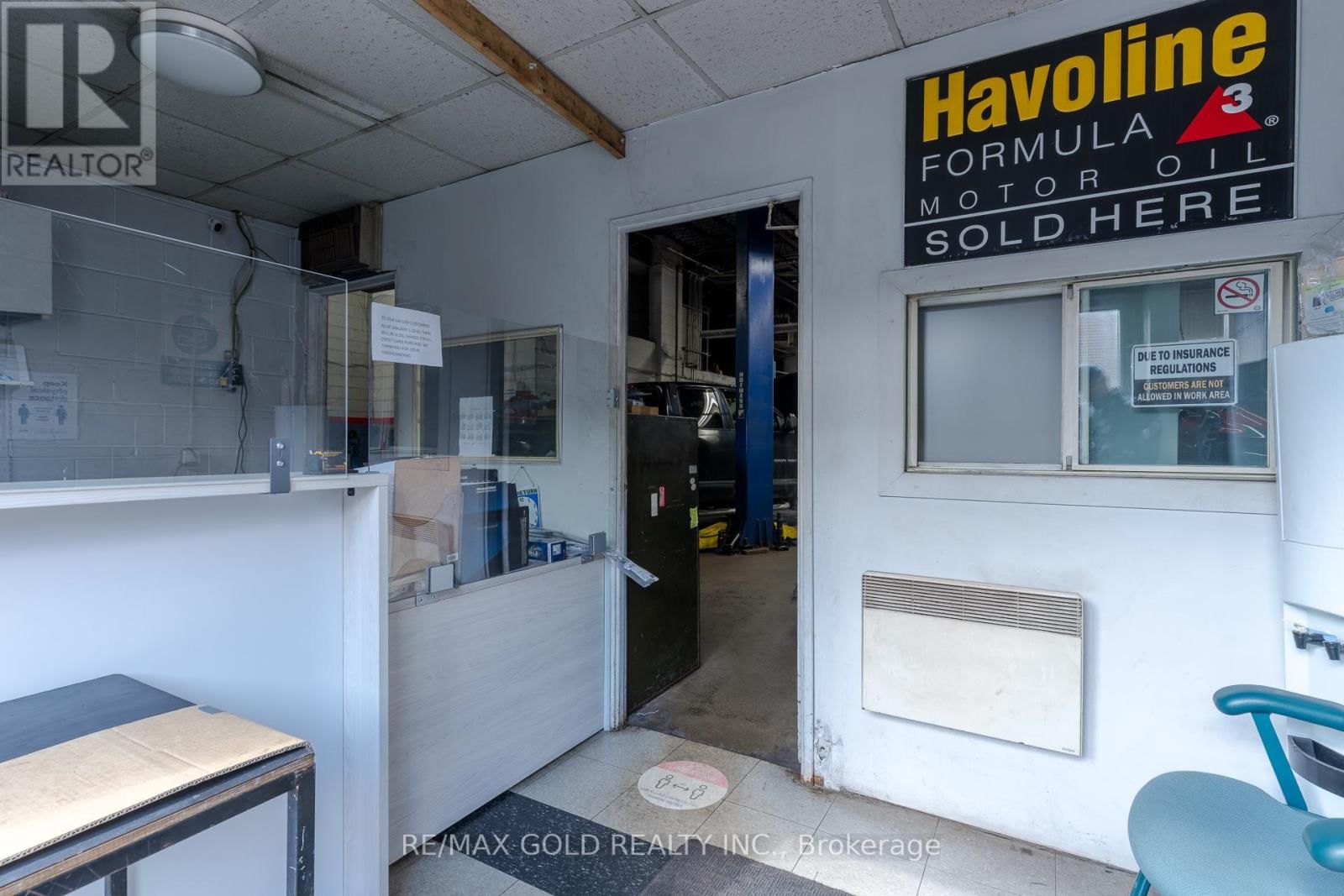 1 & 2 - 1744 MEYERSIDE DRIVE Image 2