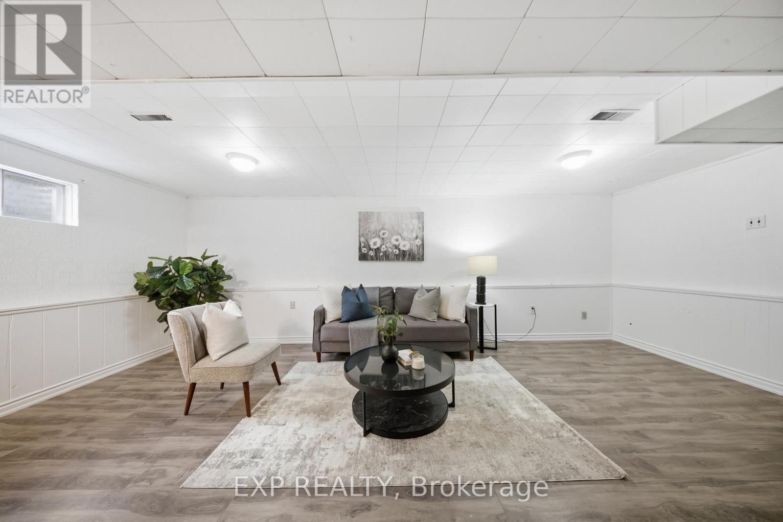 2637 ALTADENA COURT Image 29