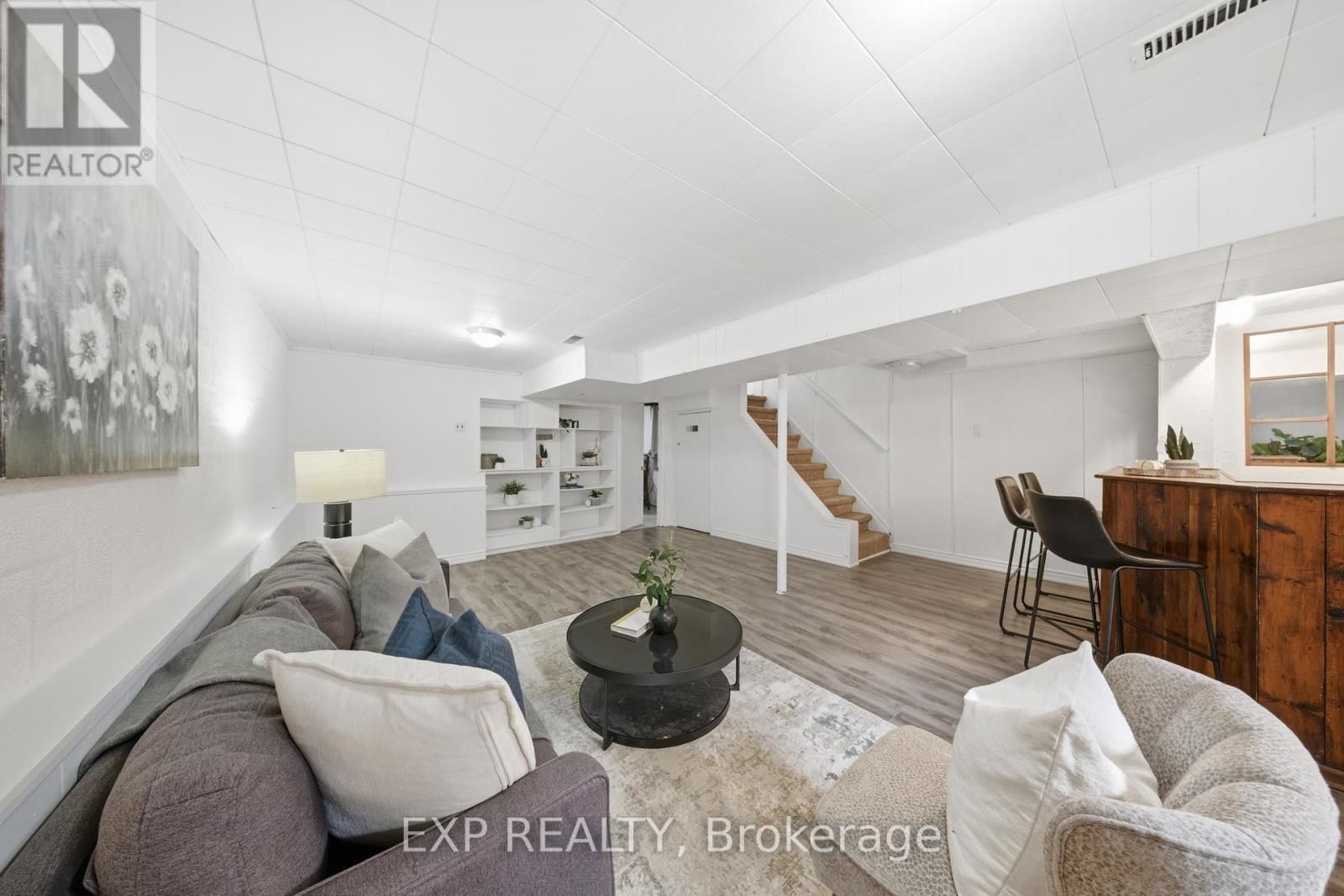 2637 ALTADENA COURT Image 30