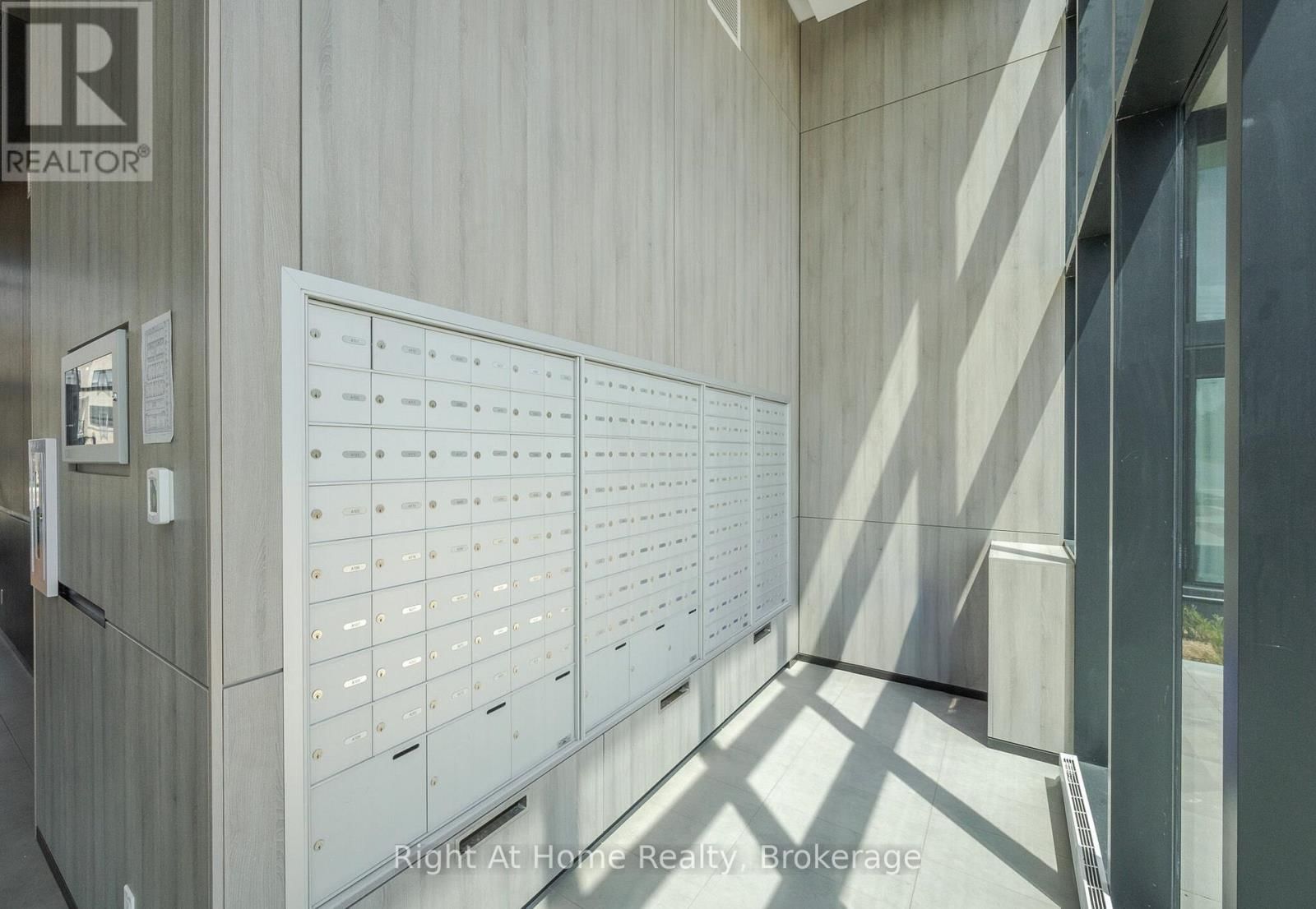 B426 - 1119 COOKE BOULEVARD Image 6