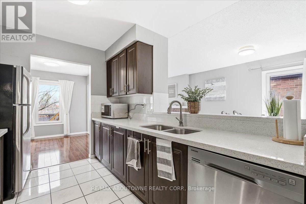 1148 BRIDLEWOOD TRAIL Image 12