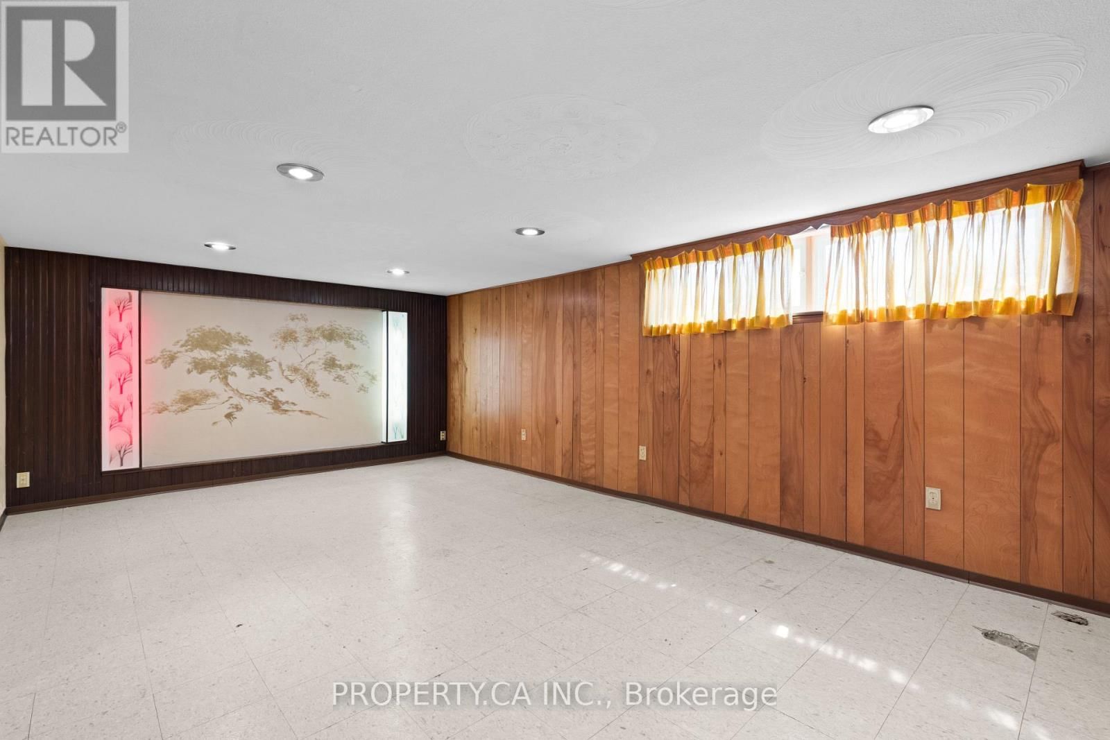 38 FLORIDA CRESCENT Image 21