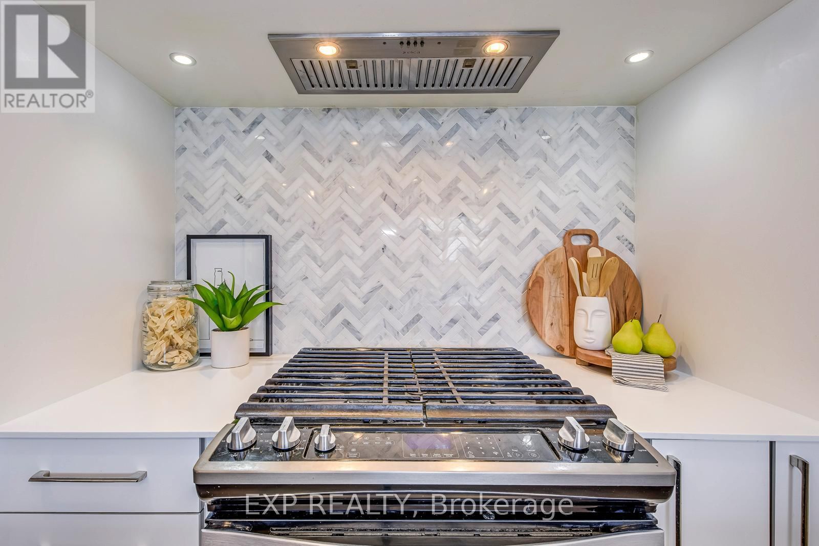 3075 ERNEST APPELBE BOULEVARD Image 12