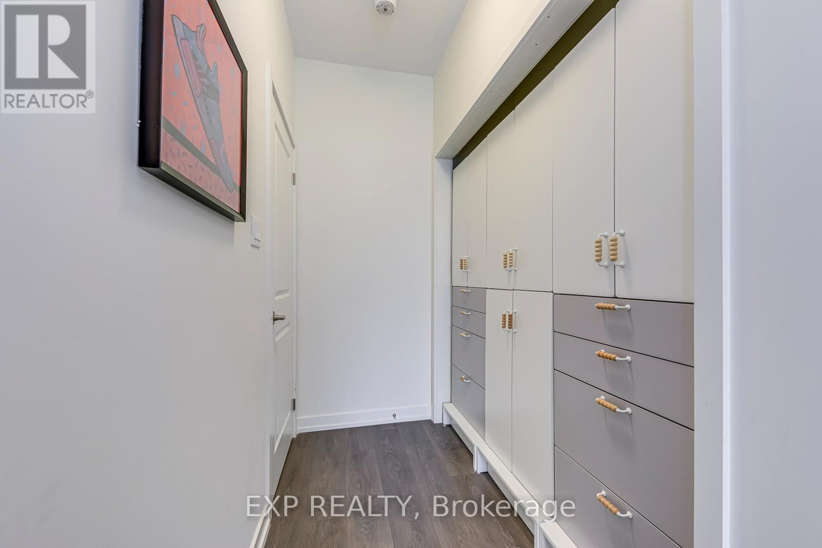 3075 ERNEST APPELBE BOULEVARD Image 31