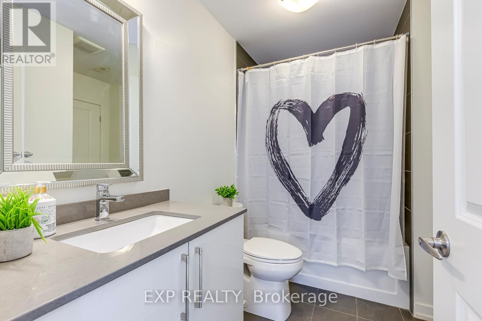 3075 ERNEST APPELBE BOULEVARD Image 6