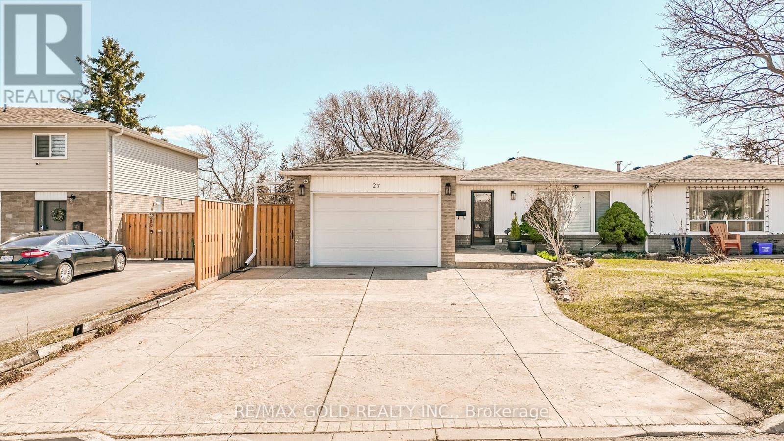 27 DAVENPORT CRESCENT Image 1