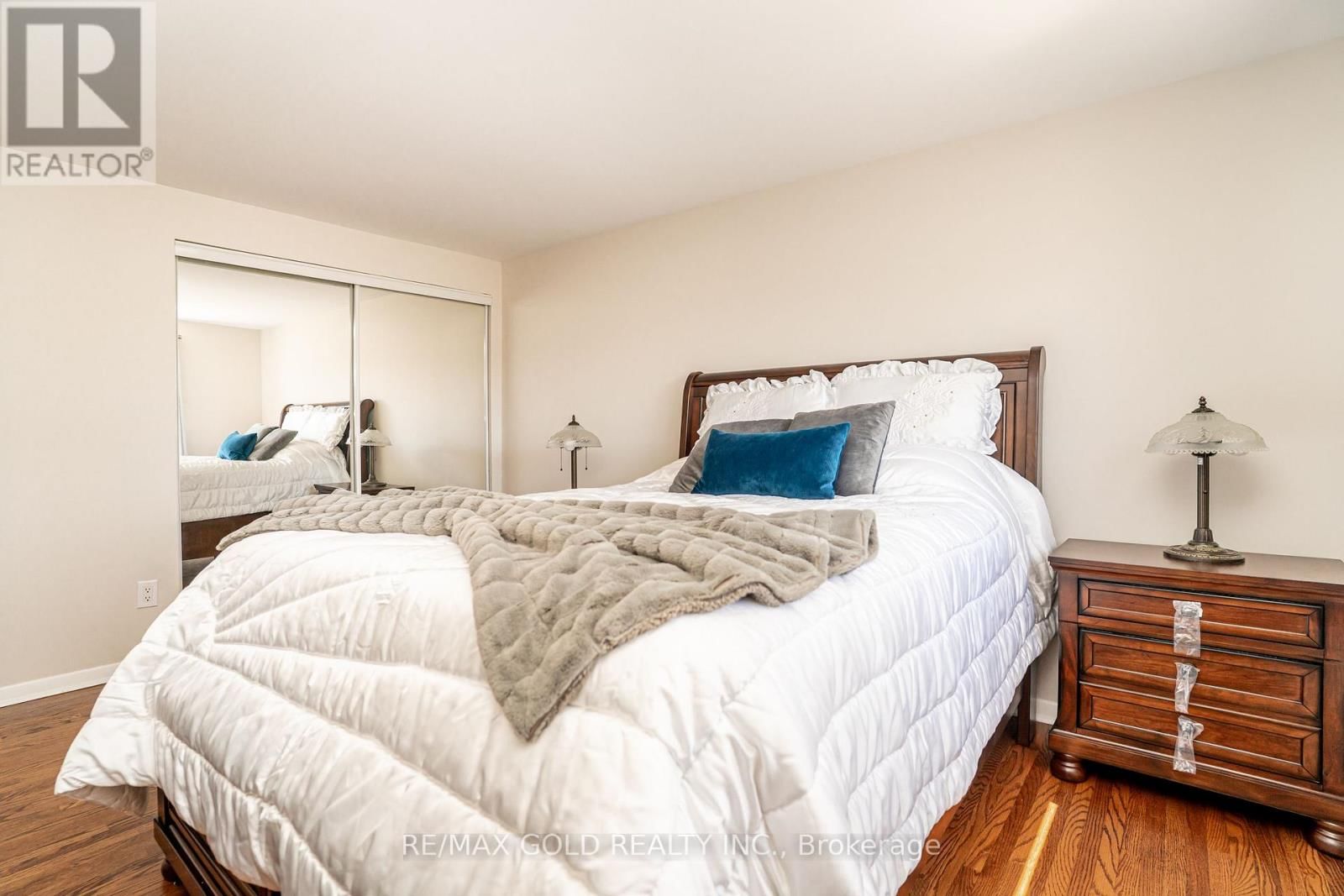 27 DAVENPORT CRESCENT Image 20