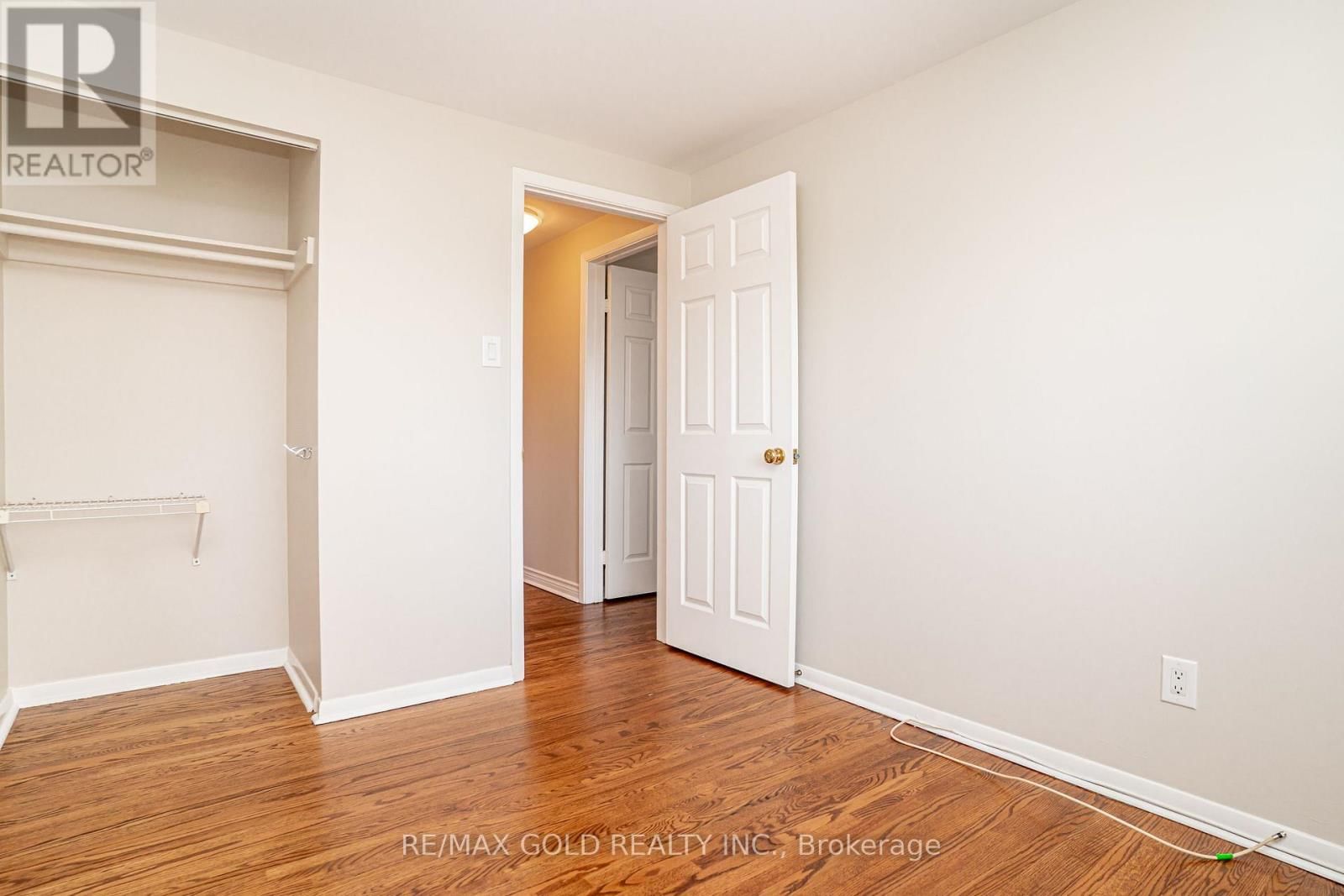 27 DAVENPORT CRESCENT Image 23