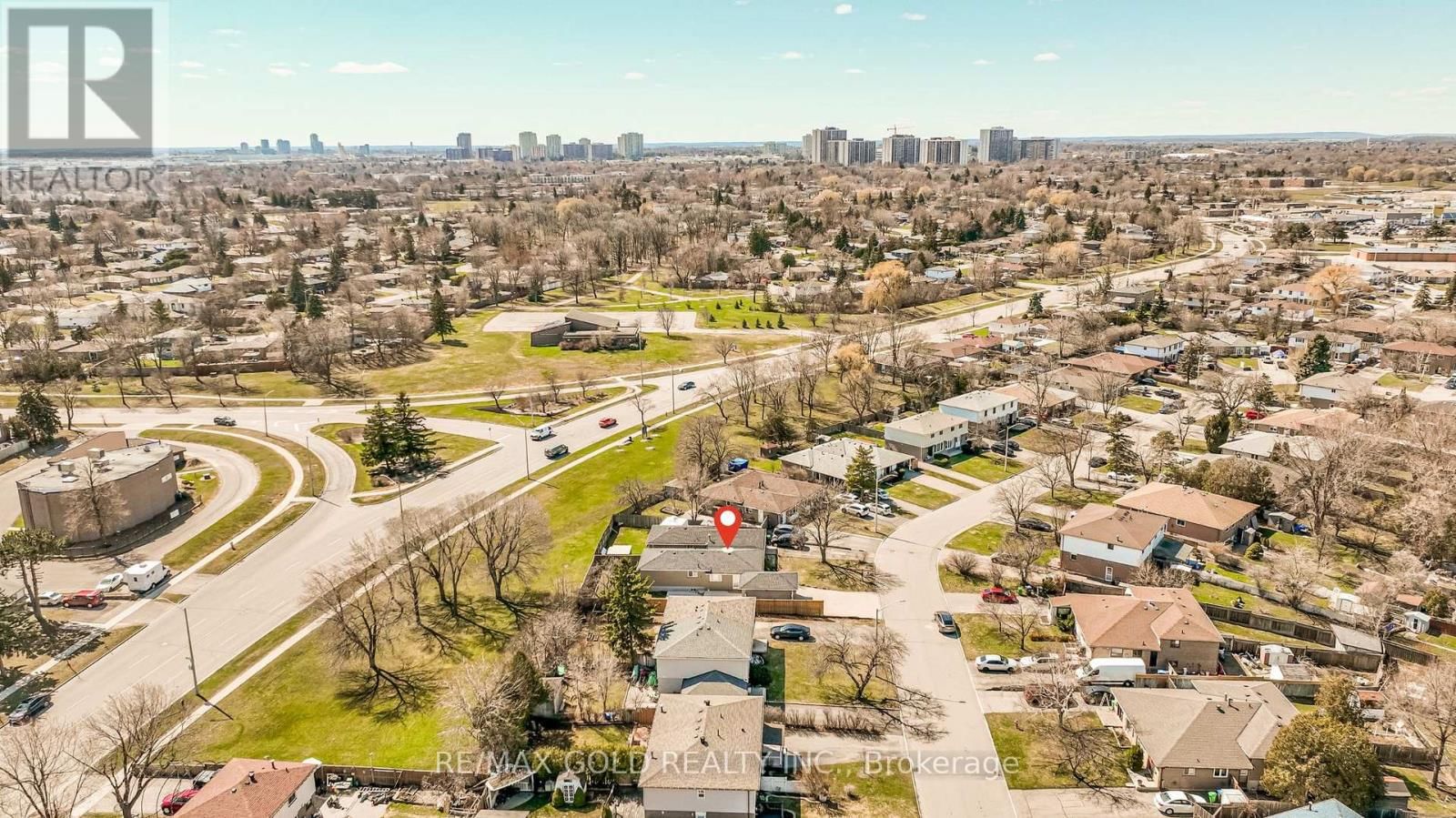 27 DAVENPORT CRESCENT Image 48