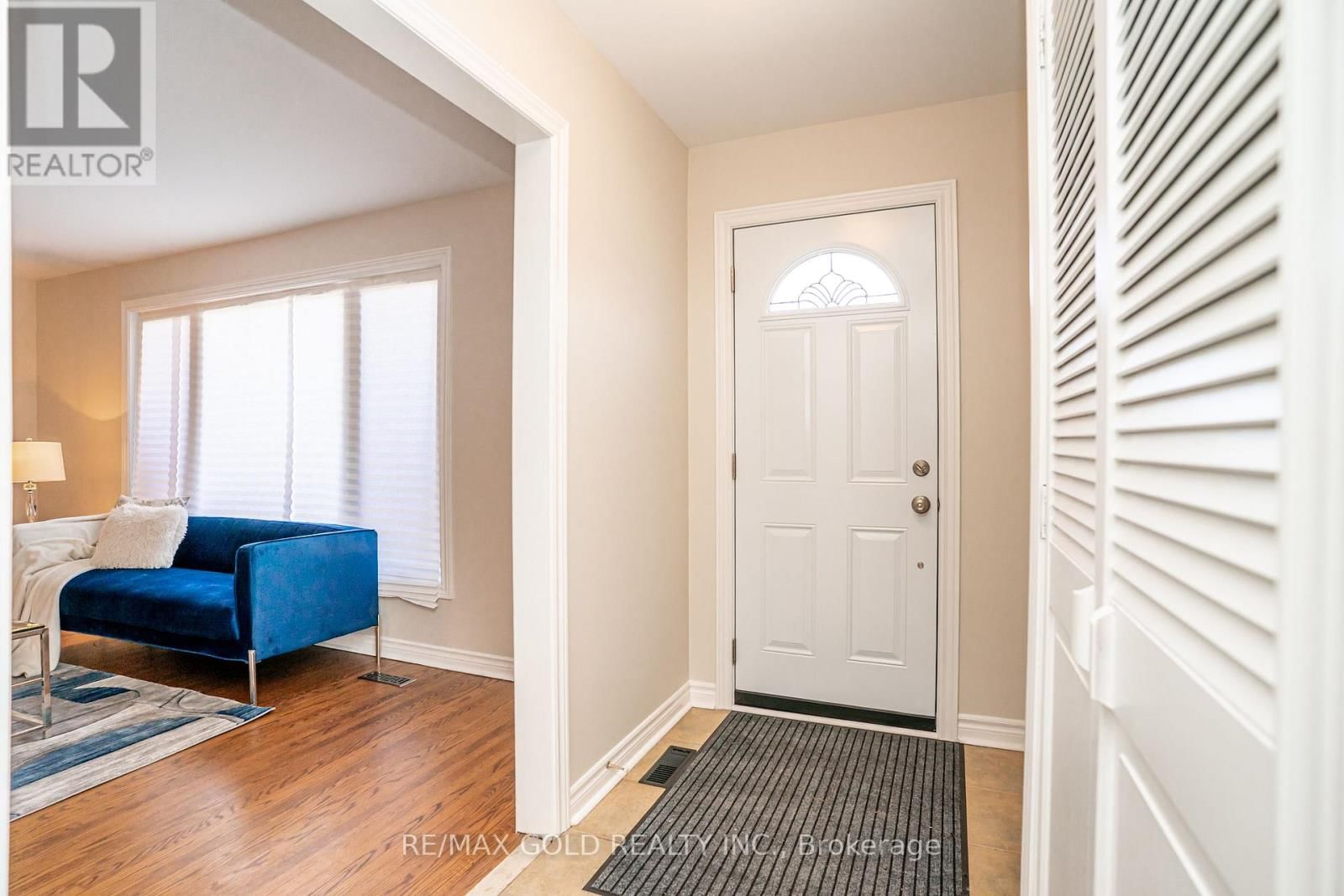 27 DAVENPORT CRESCENT Image 7