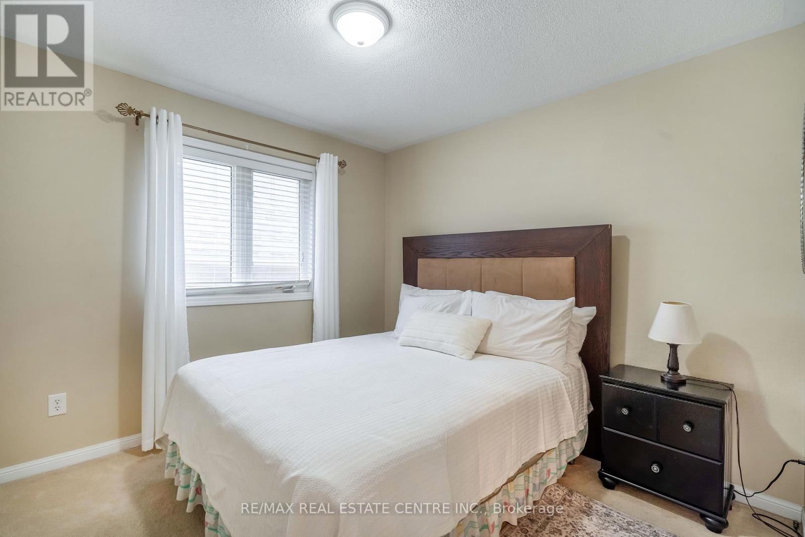 673 ARMSTRONG BOULEVARD Image 25